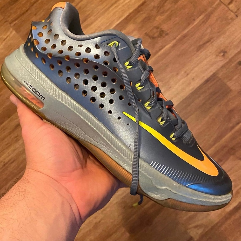 Nike KD 7 Elite Team Size 9.5 Multicolor